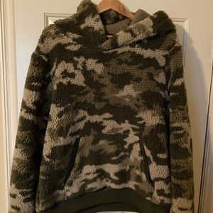 ATM - Anthony Thomas Melillo Mens Camo Sherpa Hoodie, XL
